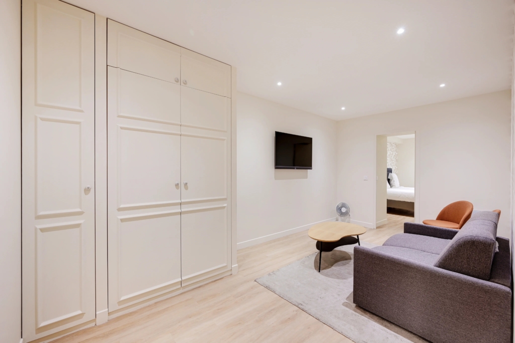 LOCAL AIRBNB – PARIS 9 – 6 personnes