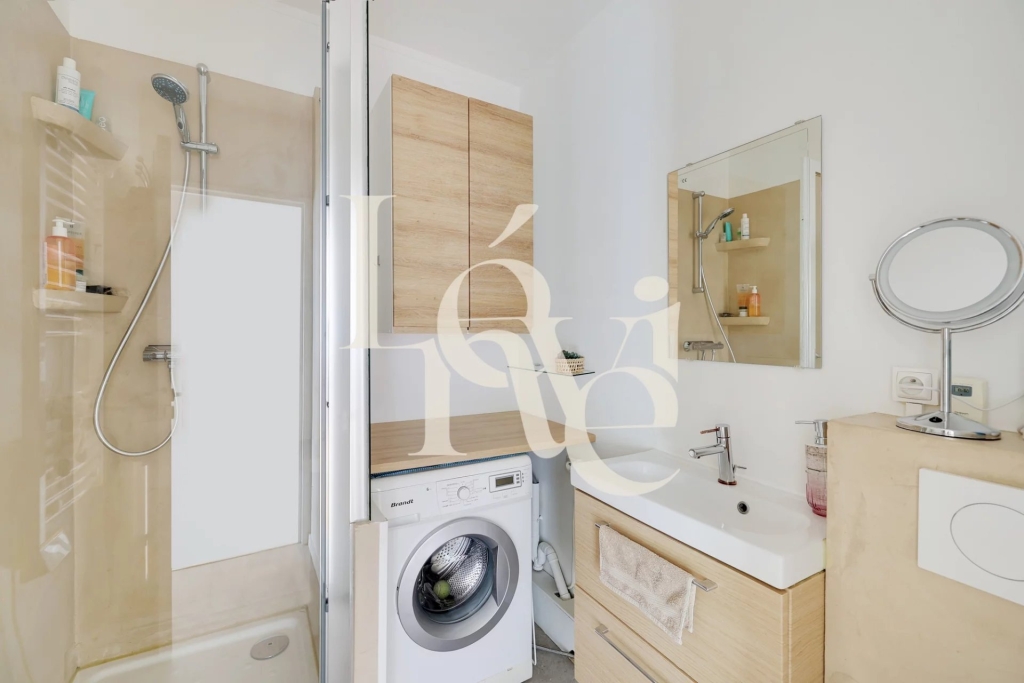 Appartement avec terrasse –  2 pièces – 39 m2