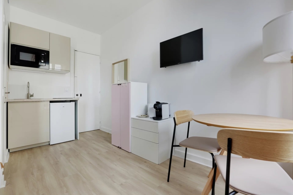 APPARTEMENT – MALAKOFF – 2 PERSONNES