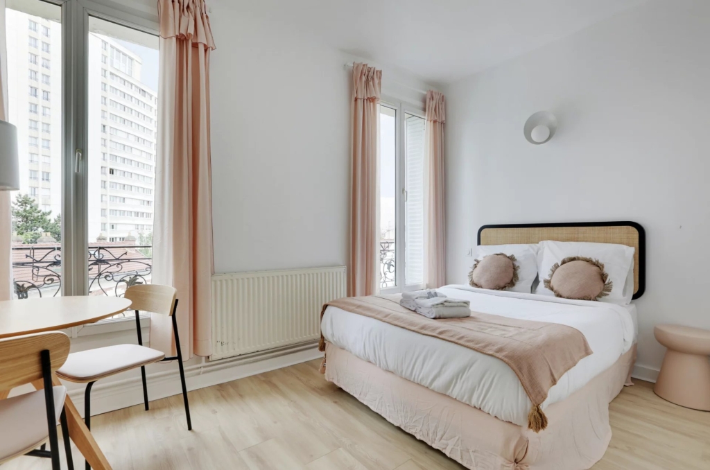 APPARTEMENT – MALAKOFF – 2 PERSONNES