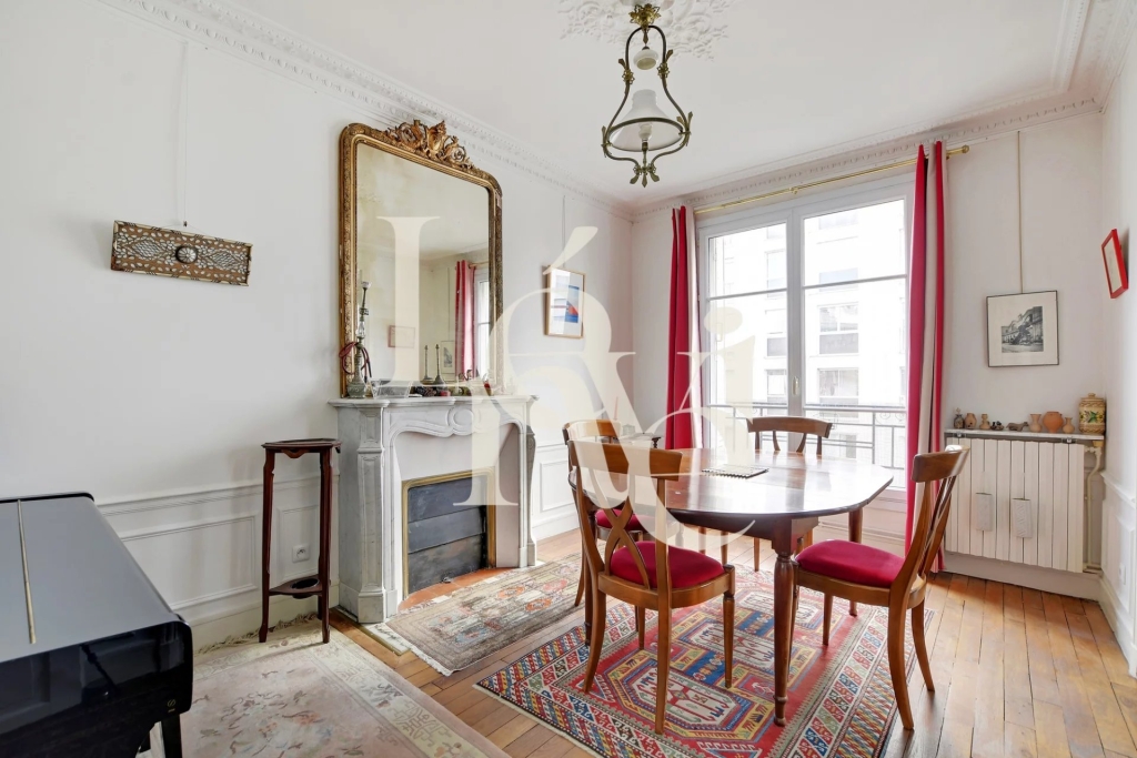 Appartement familial – 4 pièces – 78 m² –  Parc des Buttes-Chaumont – 75019 Paris