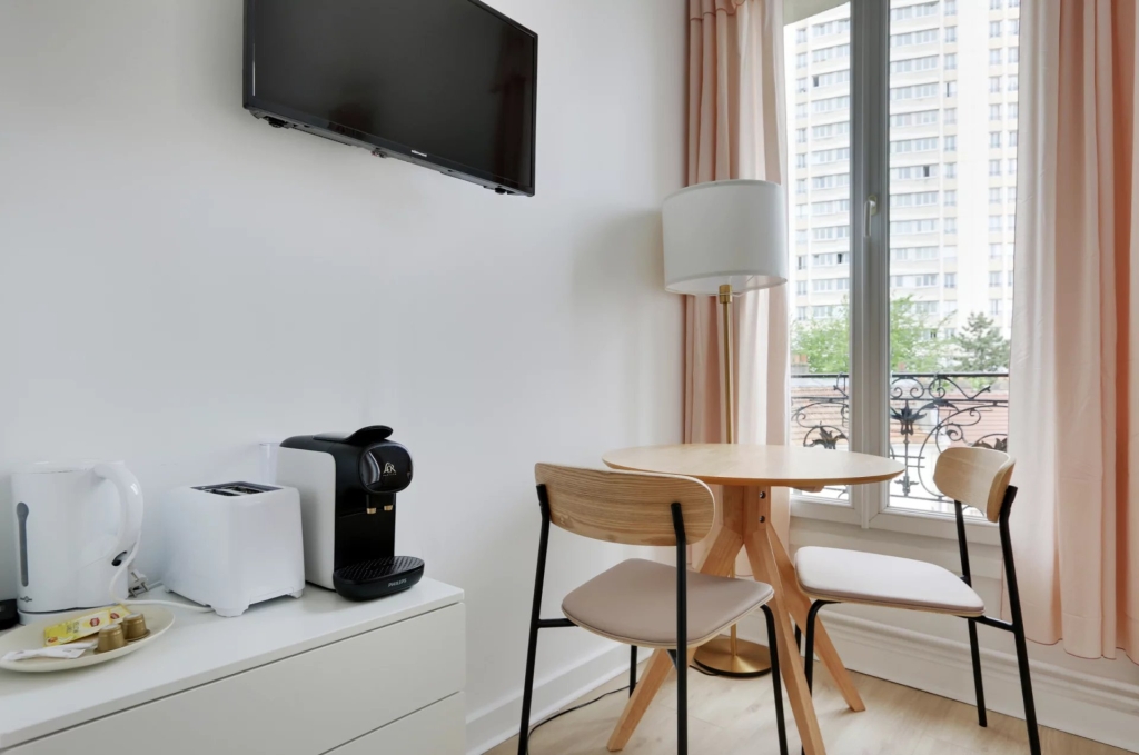 APPARTEMENT – MALAKOFF – 2 PERSONNES