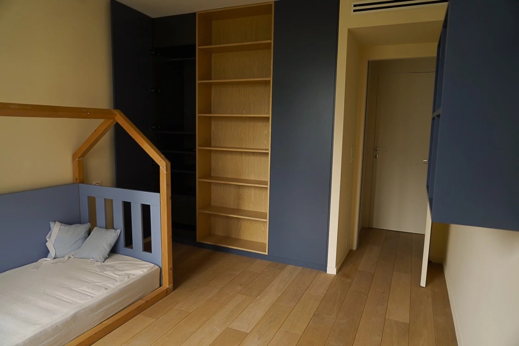Appartement 4 pièces –  Paris 15ème