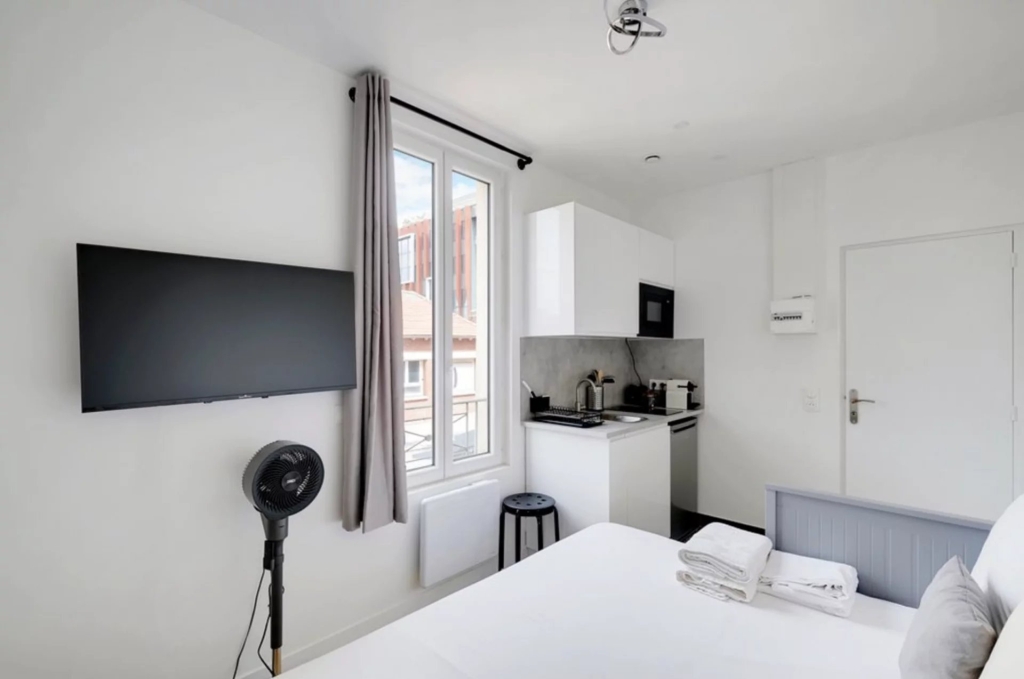 APPARTEMENT – SAINT OUEN – 2 PERSONNES