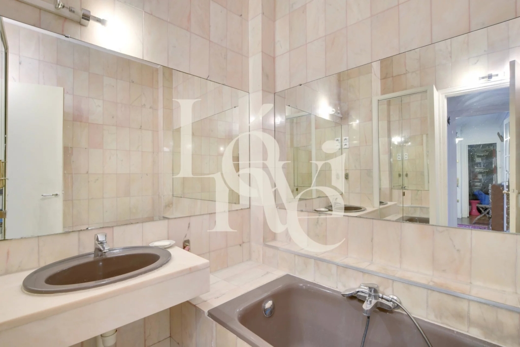 Appartement familial – 4 pièces – 78 m² –  Parc des Buttes-Chaumont – 75019 Paris