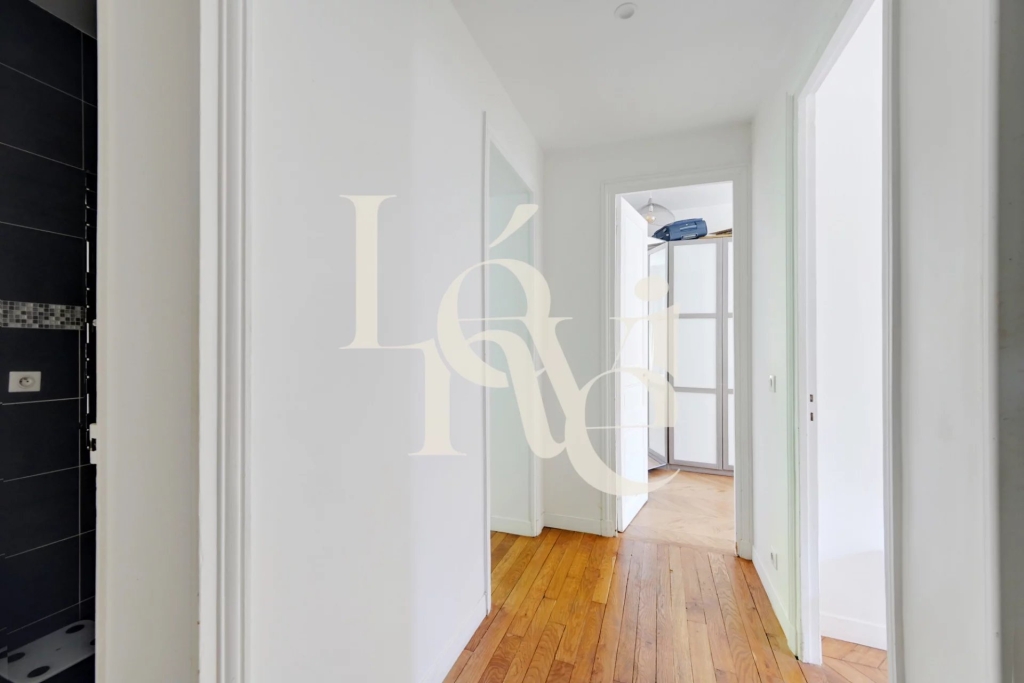 Appartement – 3 pièces – 61,55m2 / Dugommier