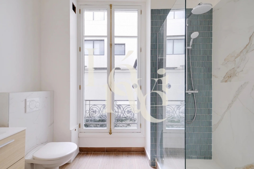 Paris XVII – Appartement familial / Parc Monceau