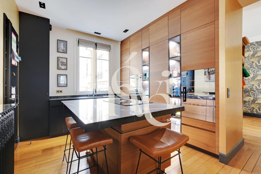 Appartement – 5 pièces – 172m2