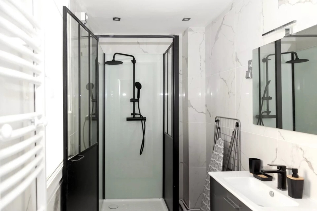 APPARTEMENT – SAINT OUEN – 2 PERSONNES