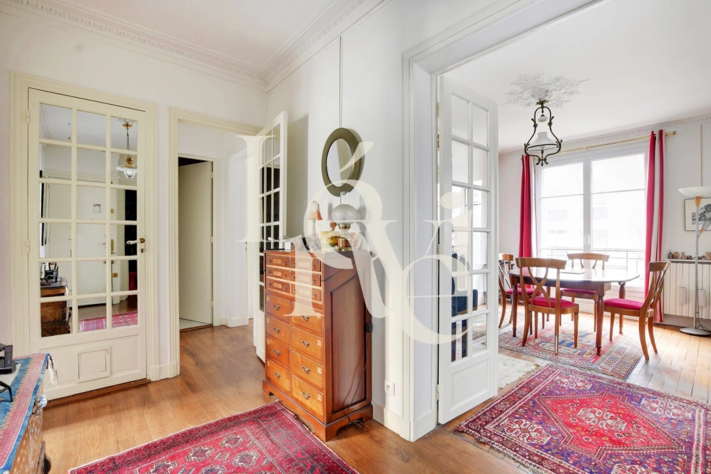 Appartement familial – 4 pièces – 78 m² –  Parc des Buttes-Chaumont – 75019 Paris