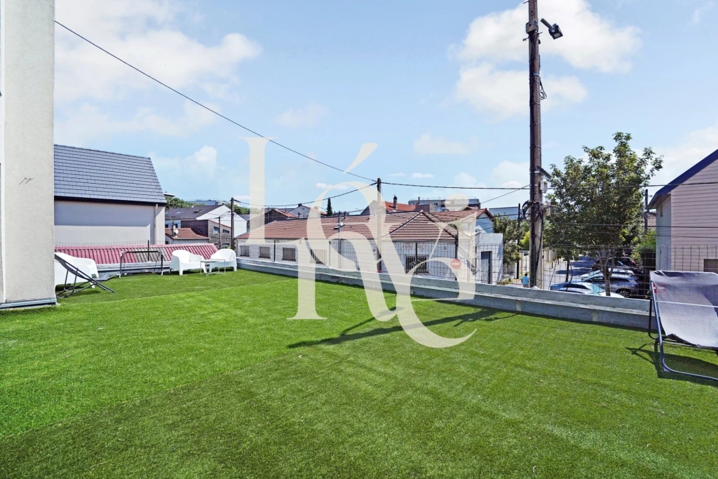 3 pièces avec terrasse / 64m2 – Villiers Barbusse