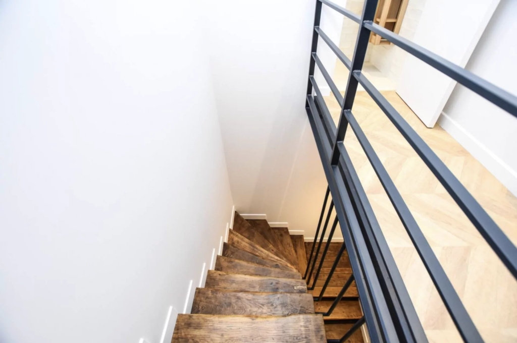 LOCATION SAISONNIÈRE – PARIS 9 – 6 personnes