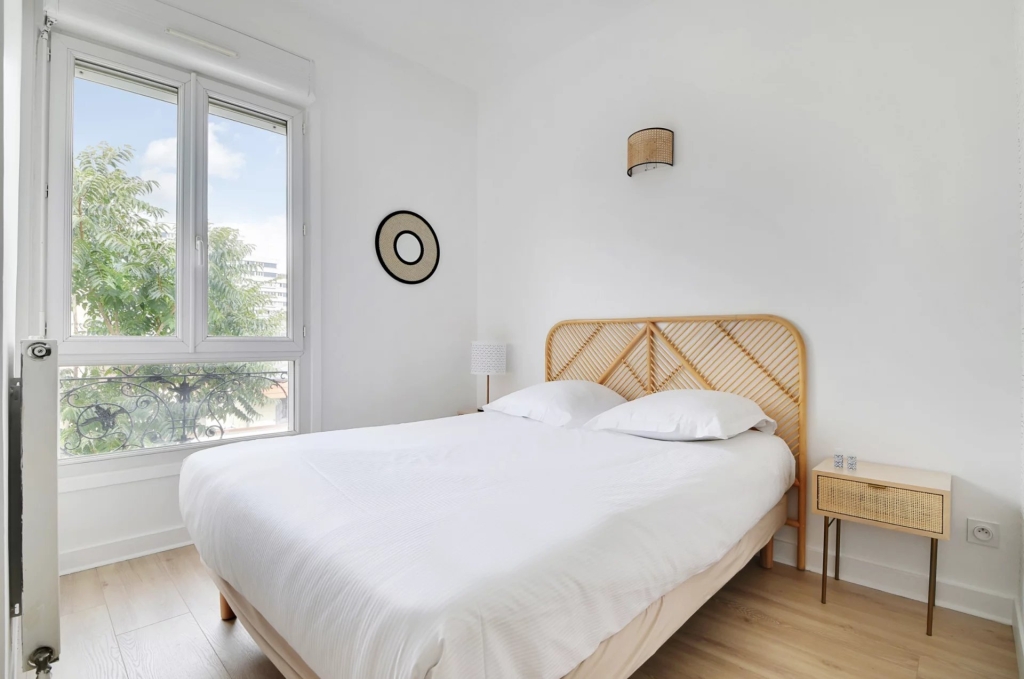 APPARTEMENT – MALAKOFF – 2 PERSONNES