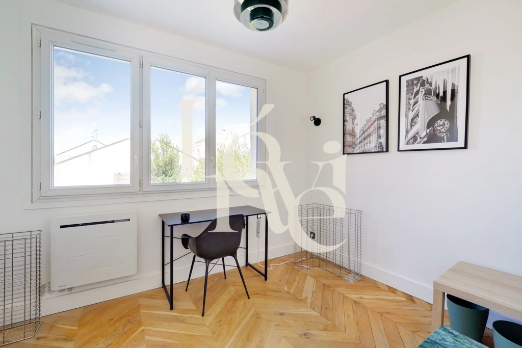 3 pièces avec terrasse / 64m2 – Villiers Barbusse