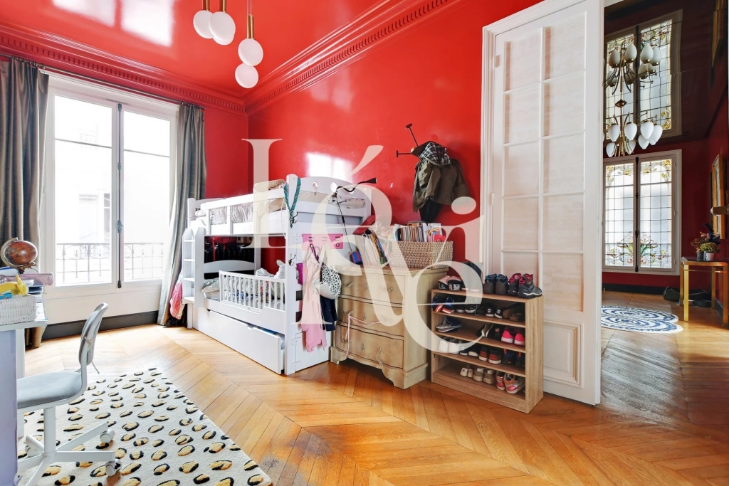 Appartement – 5 pièces – 172m2