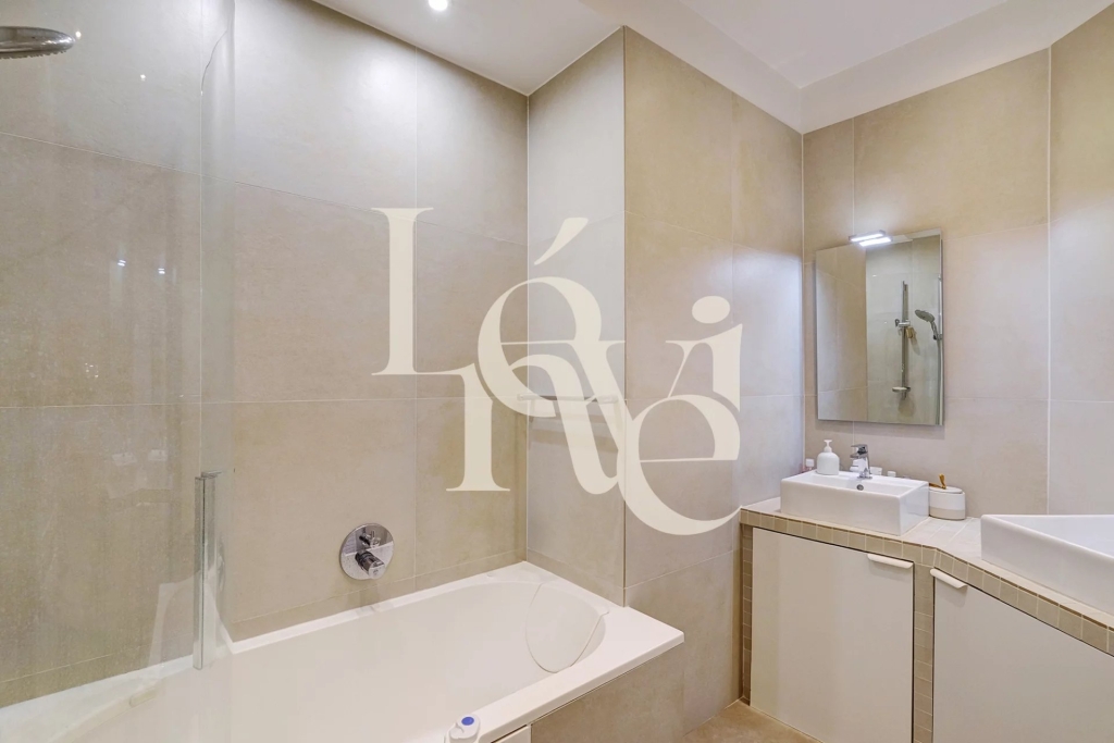 Appartement – 5 pièces – 120 M2