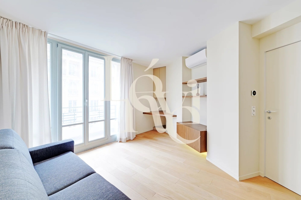Appartement 4 pièces –  Paris 15ème