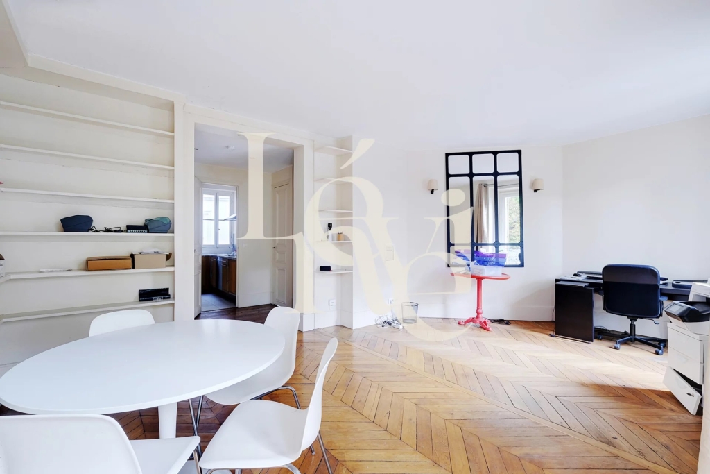 Deux pièces – 45m2 / Ternes