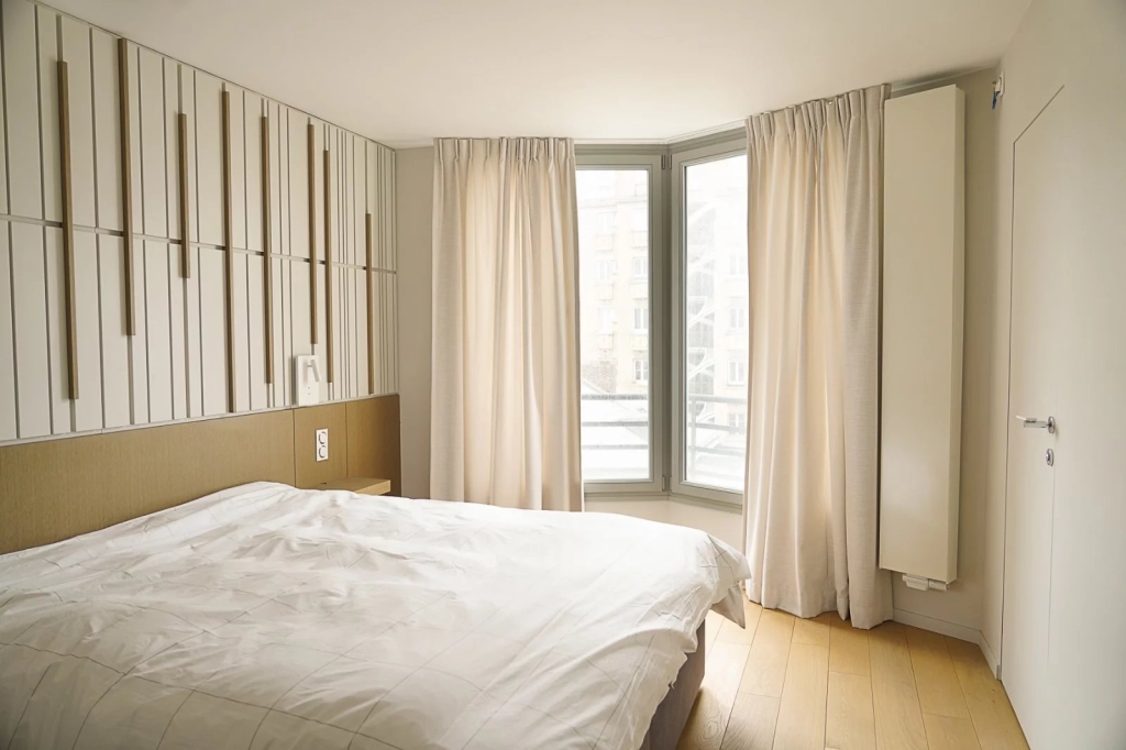 Appartement 4 pièces –  Paris 15ème