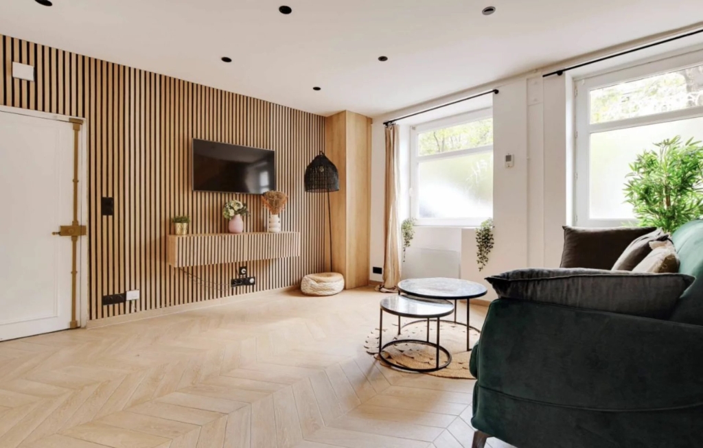 LOCATION SAISONNIÈRE – PARIS 11 – 6 personnes