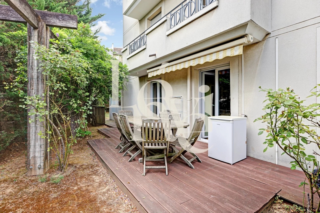 Rez de jardin – 6 pièces – 130m2 – centre ville – Charenton le Pont