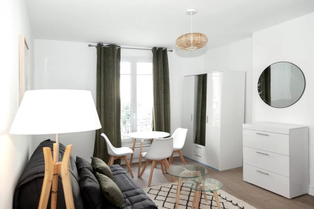 APPARTEMENT – SAINT OUEN – 2 PERSONNES