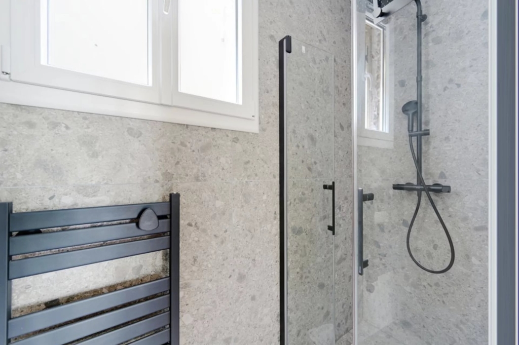 APPARTEMENT – SAINT MANDÉ – 2 PERSONNES