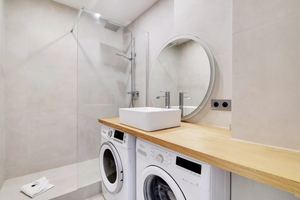 APPARTEMENT – PARIS 15 – 4 PERSONNES