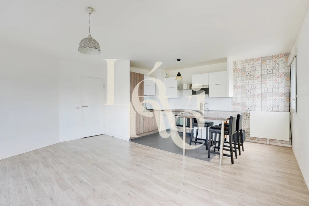 Appartement familial – 3 pièces – 68,20 m² + balcon – Ivry-sur-Seine