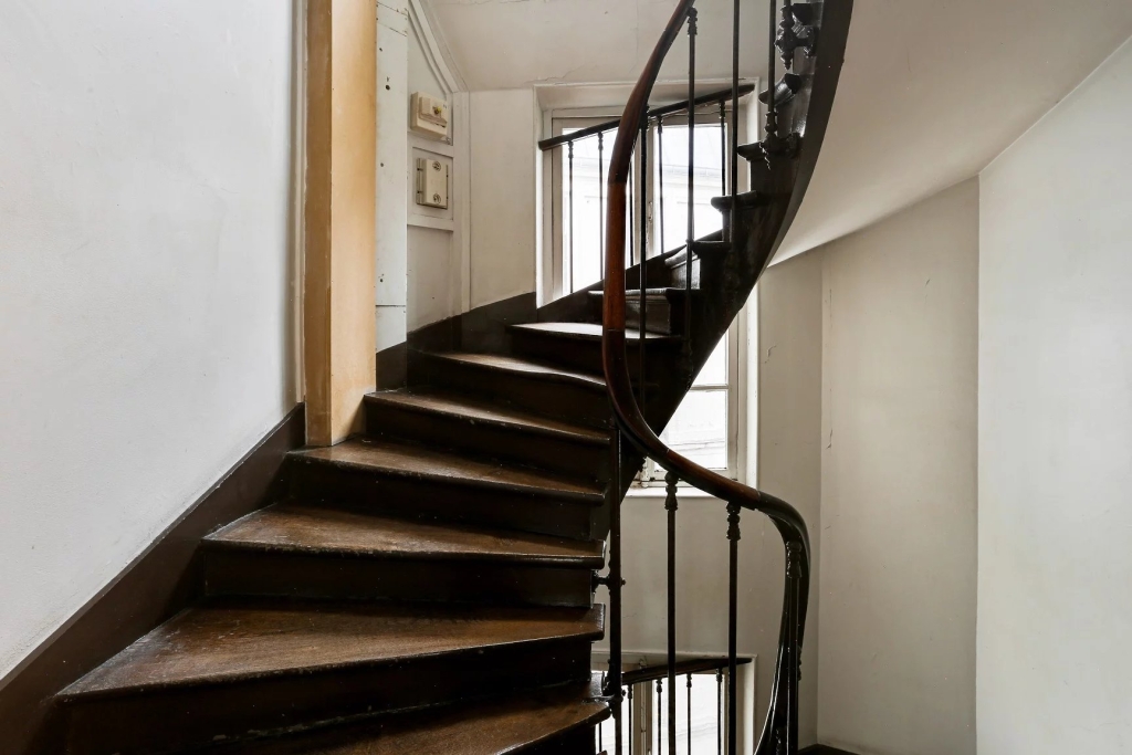 Appartement – 92 m2 – 5 pièces