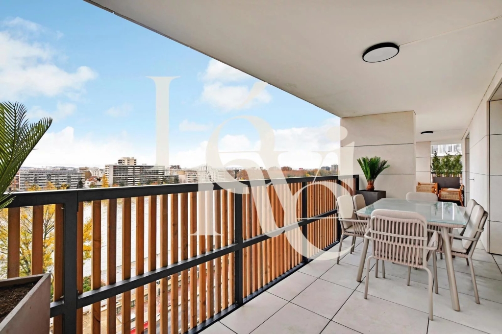 Appartement – 4 pièces – 102m2