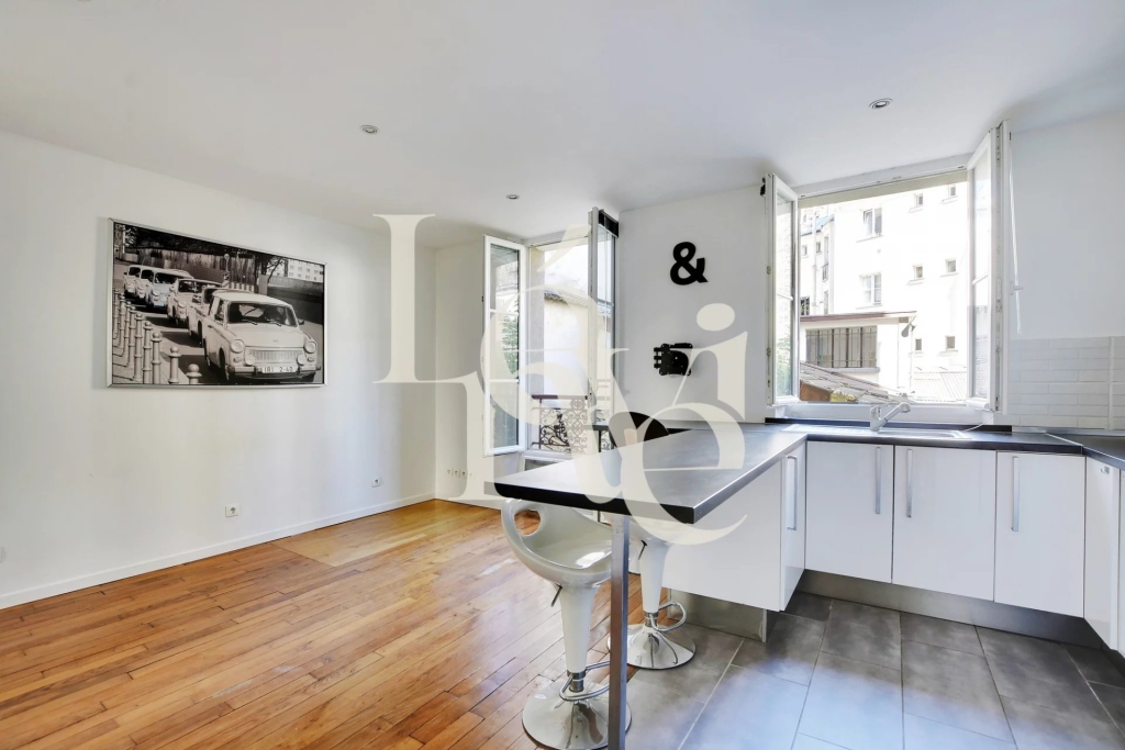 STUDIO 27,5 M2 – PARIS 13