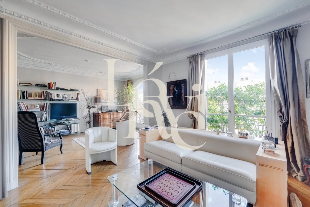 Appartement – 5 pièces – 95 M2