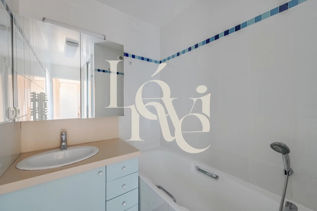 Appartement – 3 pièces – 64 m2 – 75013