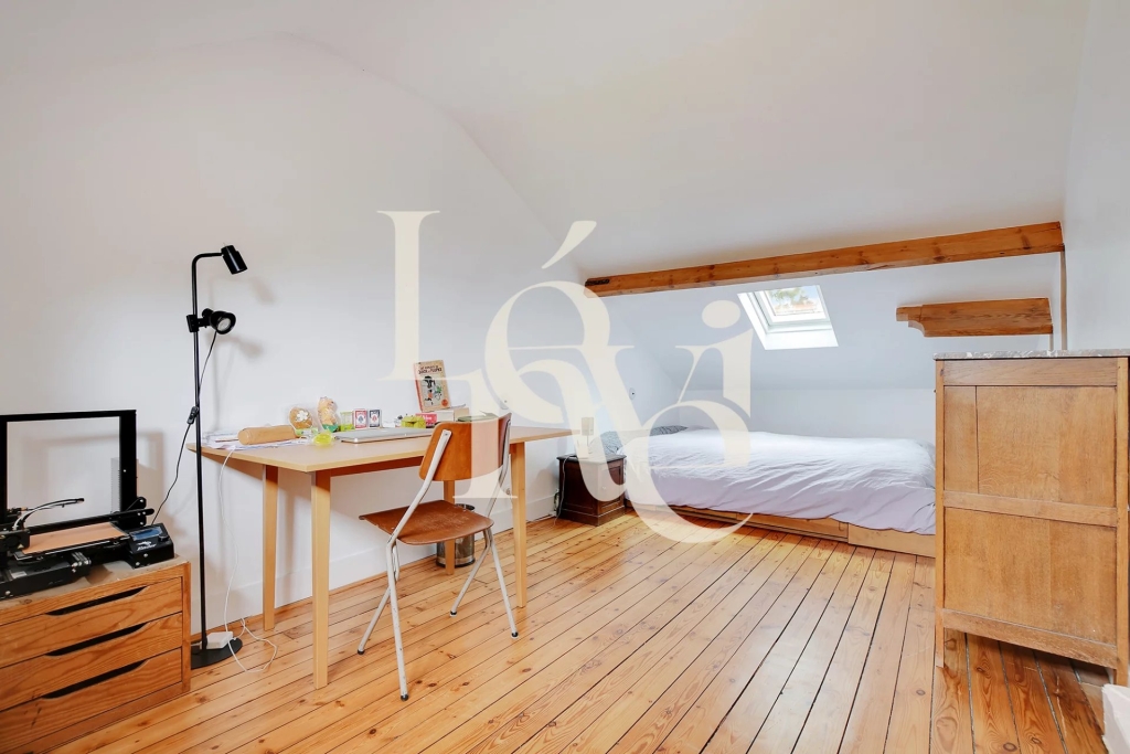 Maison d&rsquo;architecte / 4 chambres – Quartier Mouzaïa