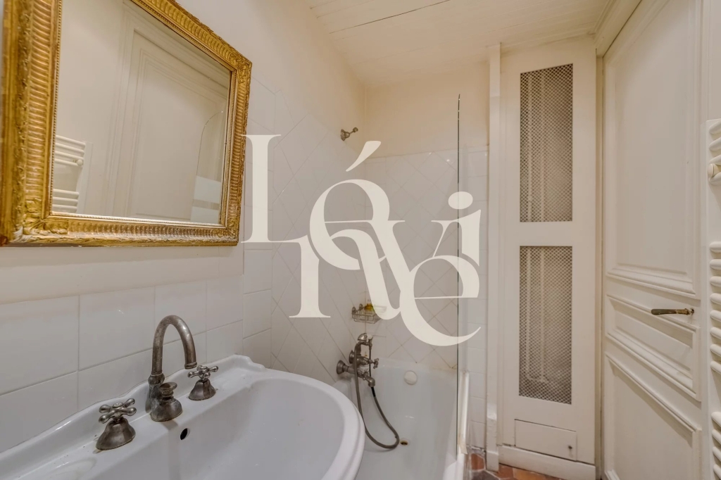 Appartement 4 pièces – Place Monge