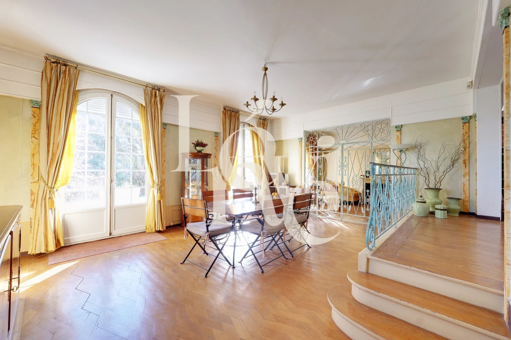 Maison de famille – 458m2