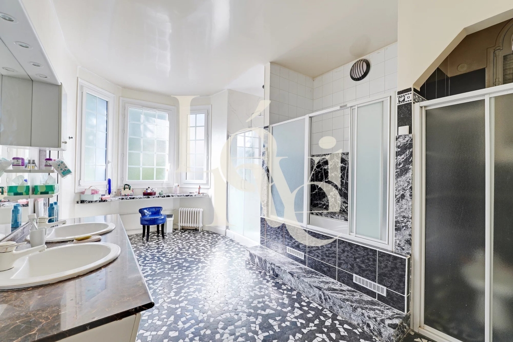 Maison de famille – 458m2