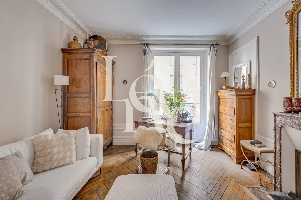 Appartement 4 pièces – Place Monge