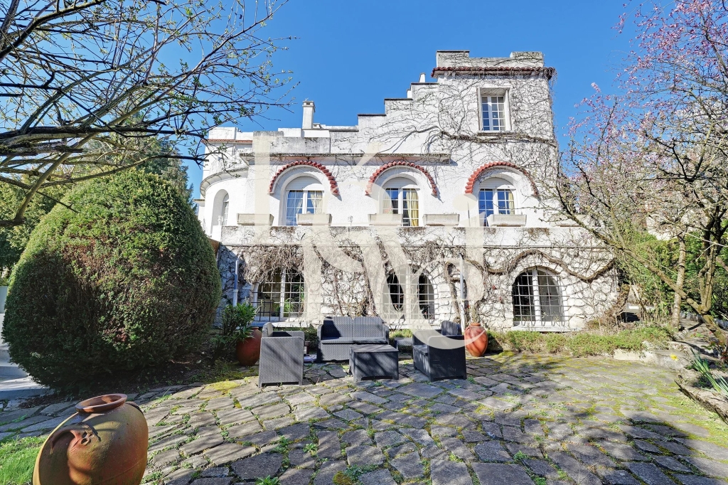 Maison de famille – 458m2