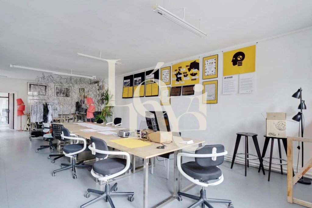 Bureau  – 254m2 / Republique