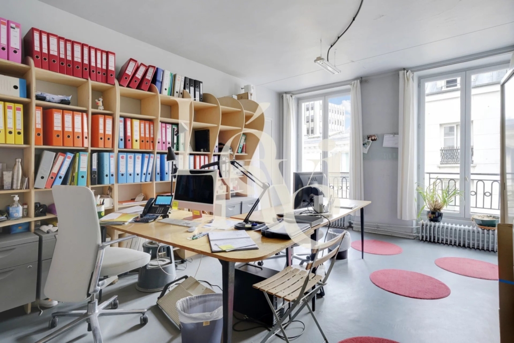 Bureau  – 254m2 / Republique