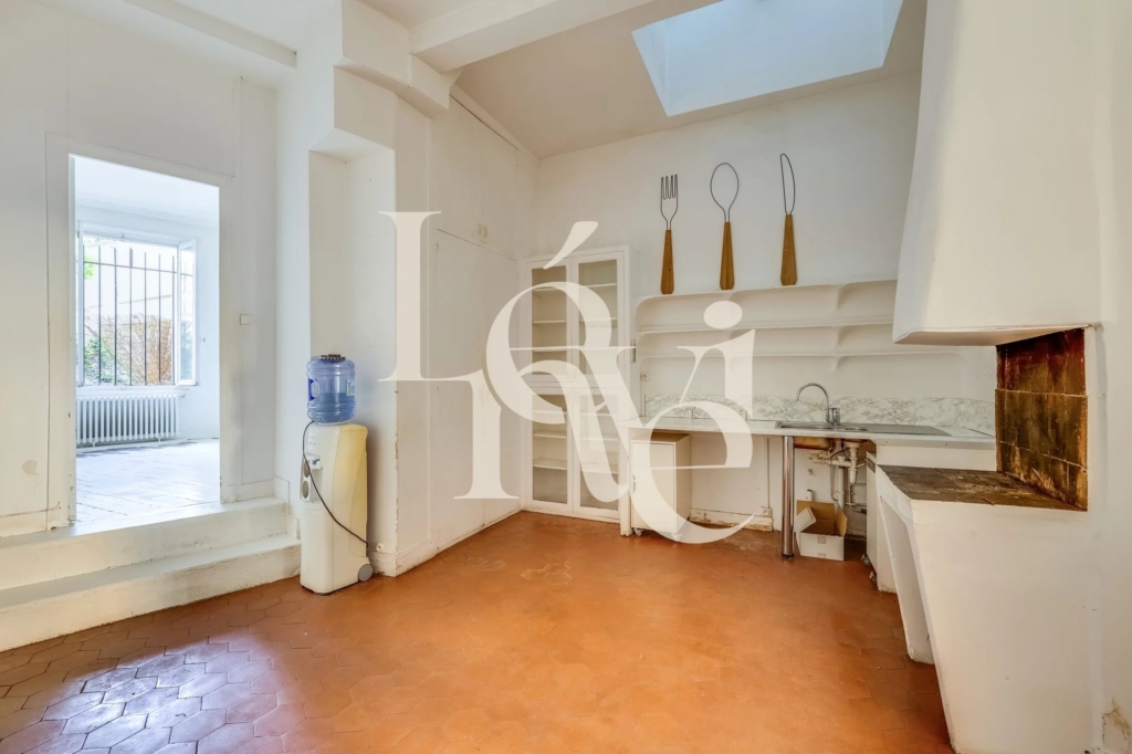 Local commercial – 88m2