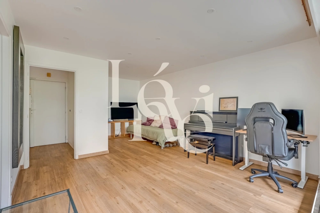 Appartement – studio – 33m2 + balcon
