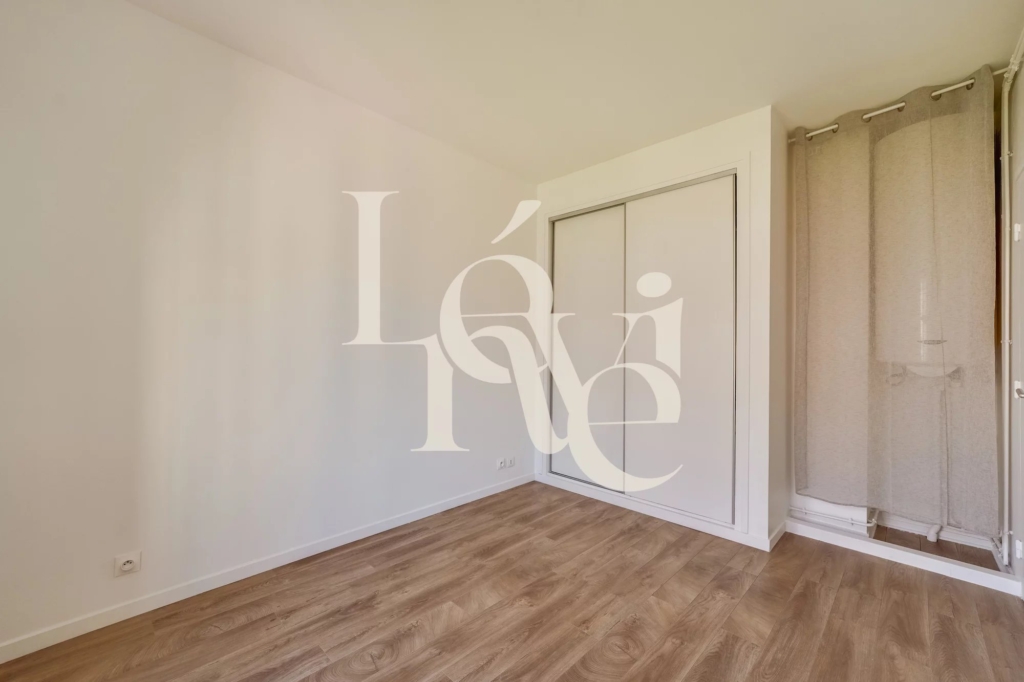 Appartement – 2 pièces – Avec balcon