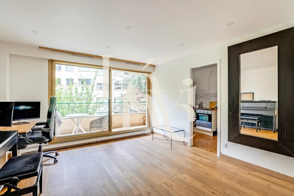Appartement – studio – 33m2 + balcon