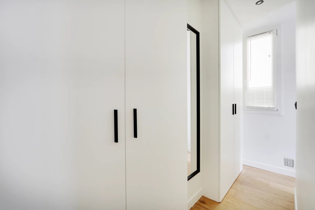 Deux pièces refait à neuf – 46m2 / Village Jeanne d&rsquo;Arc
