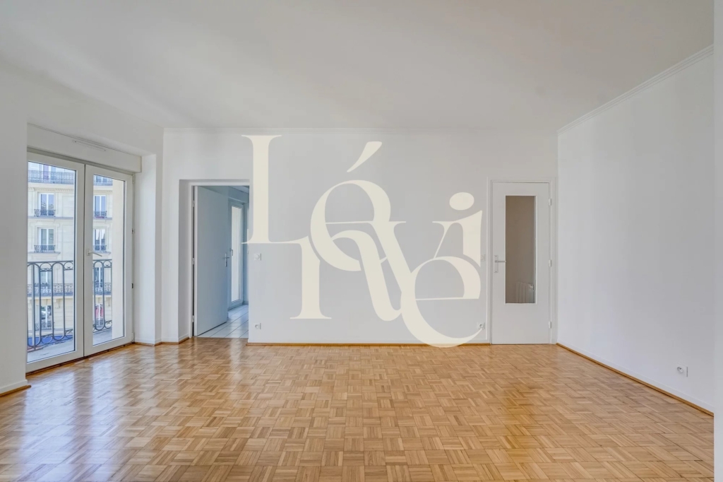 Appartement – 2 pièces – Avec balcon