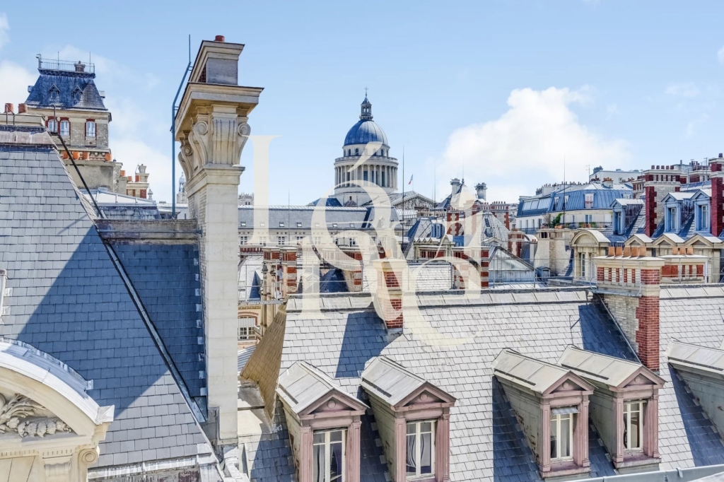 Studio de 24m2 avec vue Panthéon – Sectorisation Lycée Henri-IV