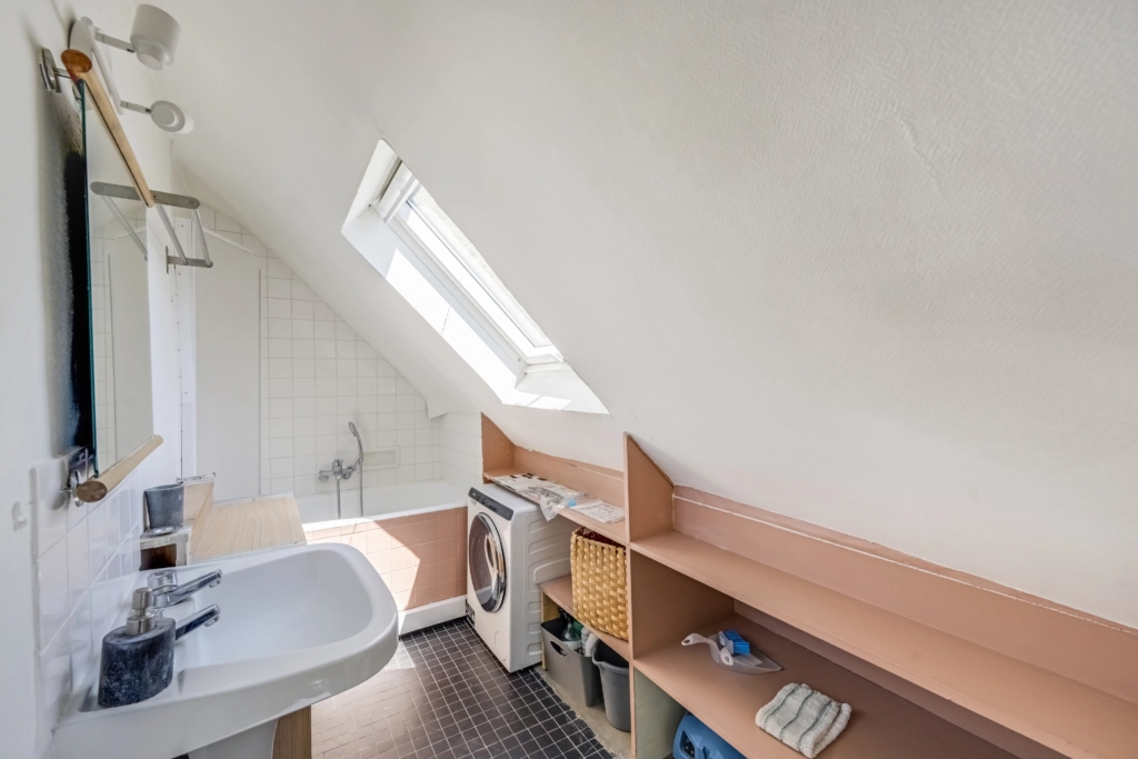 Studio de 24m2 avec vue Panthéon – Sectorisation Lycée Henri-IV